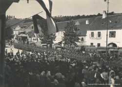 Bataillonsantreten in Kirchberg am Wechsel - Copyright Sammlung Clemens ELLMAUTHALER, MA